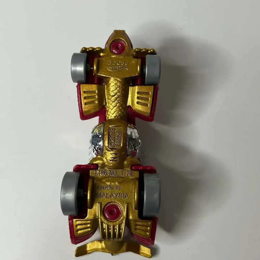 Hot Wheels Knight Draggin Red 2020 Street Beasts Diecast Toy Car